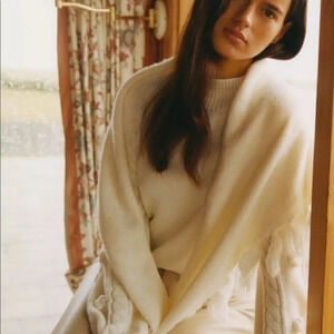 Anthropologie  Ivory  Tassled Triangle Scarf